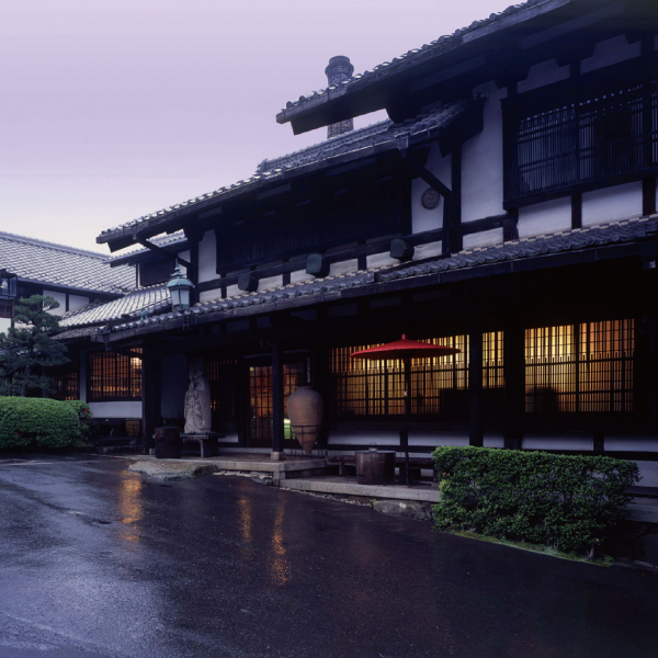 ペルシア色絵エルカップ